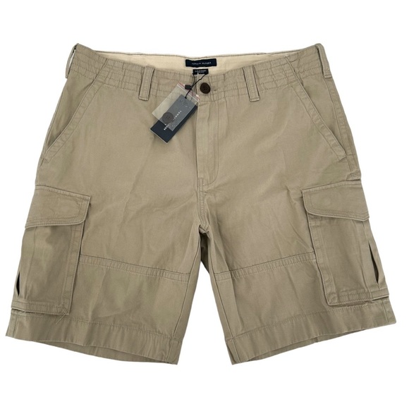 Tommy Hilfiger Other - Tommy Hilfiger Men’s 9” Cargo Short size 36